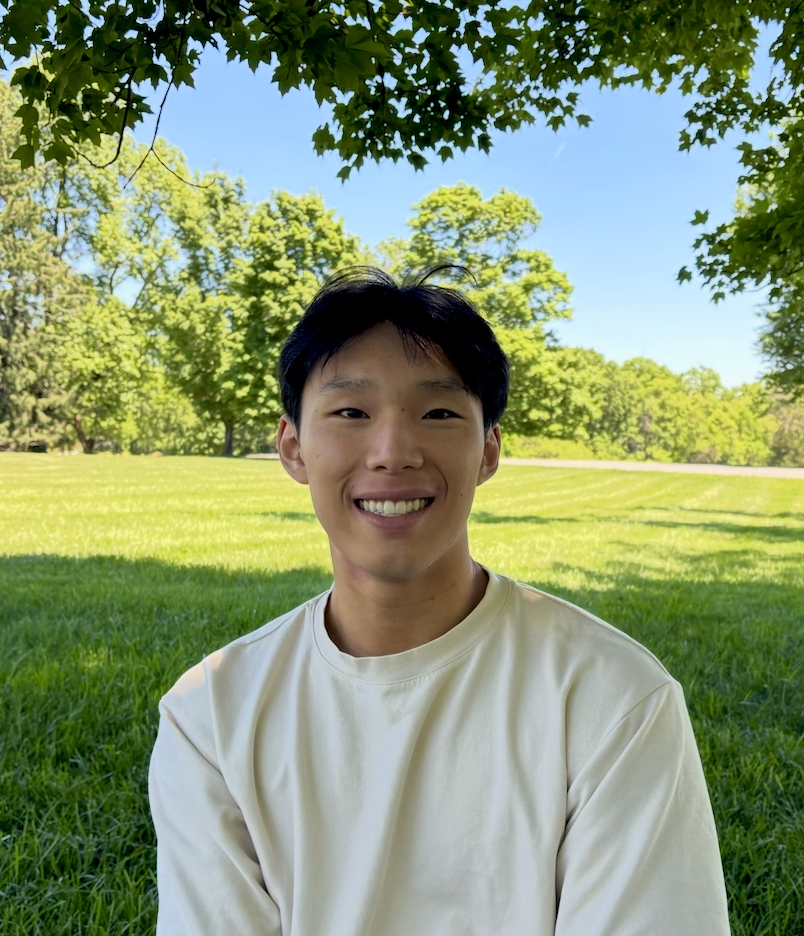 Elliot Hong